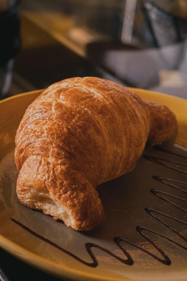 Hotel V1501 Pasto Eksteriør bilde Croissant