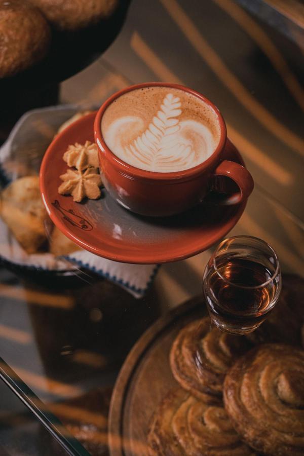 Hotel V1501 Pasto Eksteriør bilde A cup of coffee with a glass of grappa